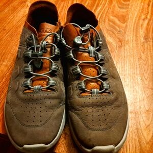 Keen Men's Gray and Brown Sneakers - Size  12